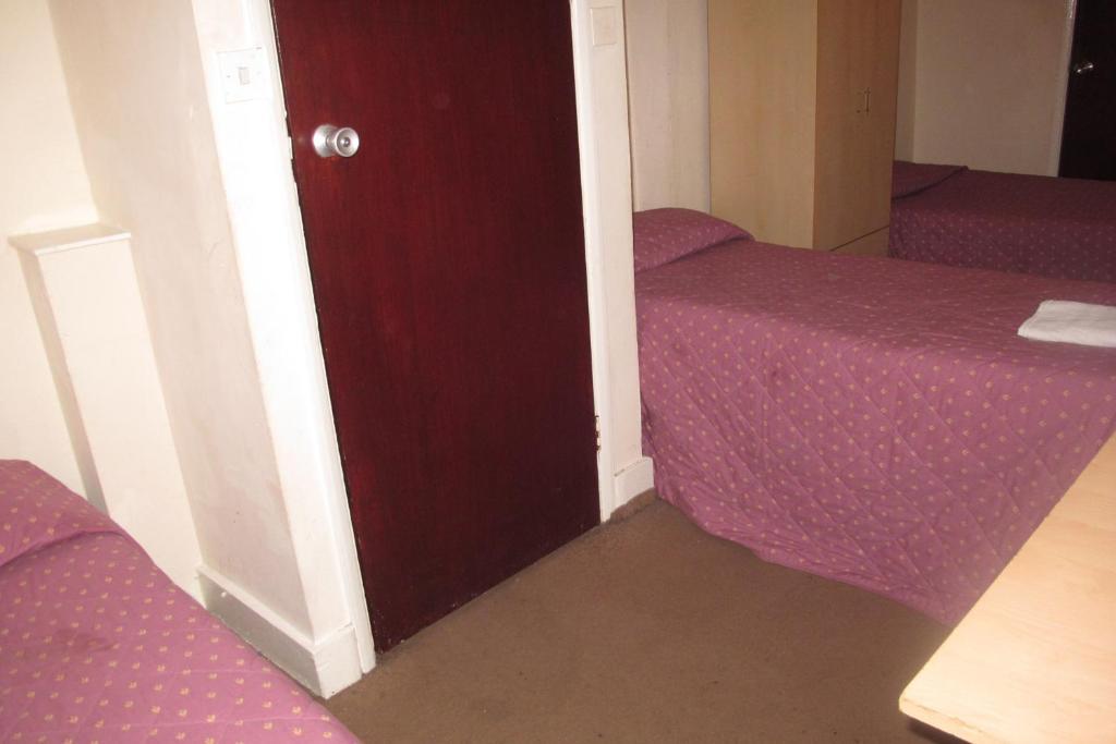 A To Z Hotel Richmond  Room photo